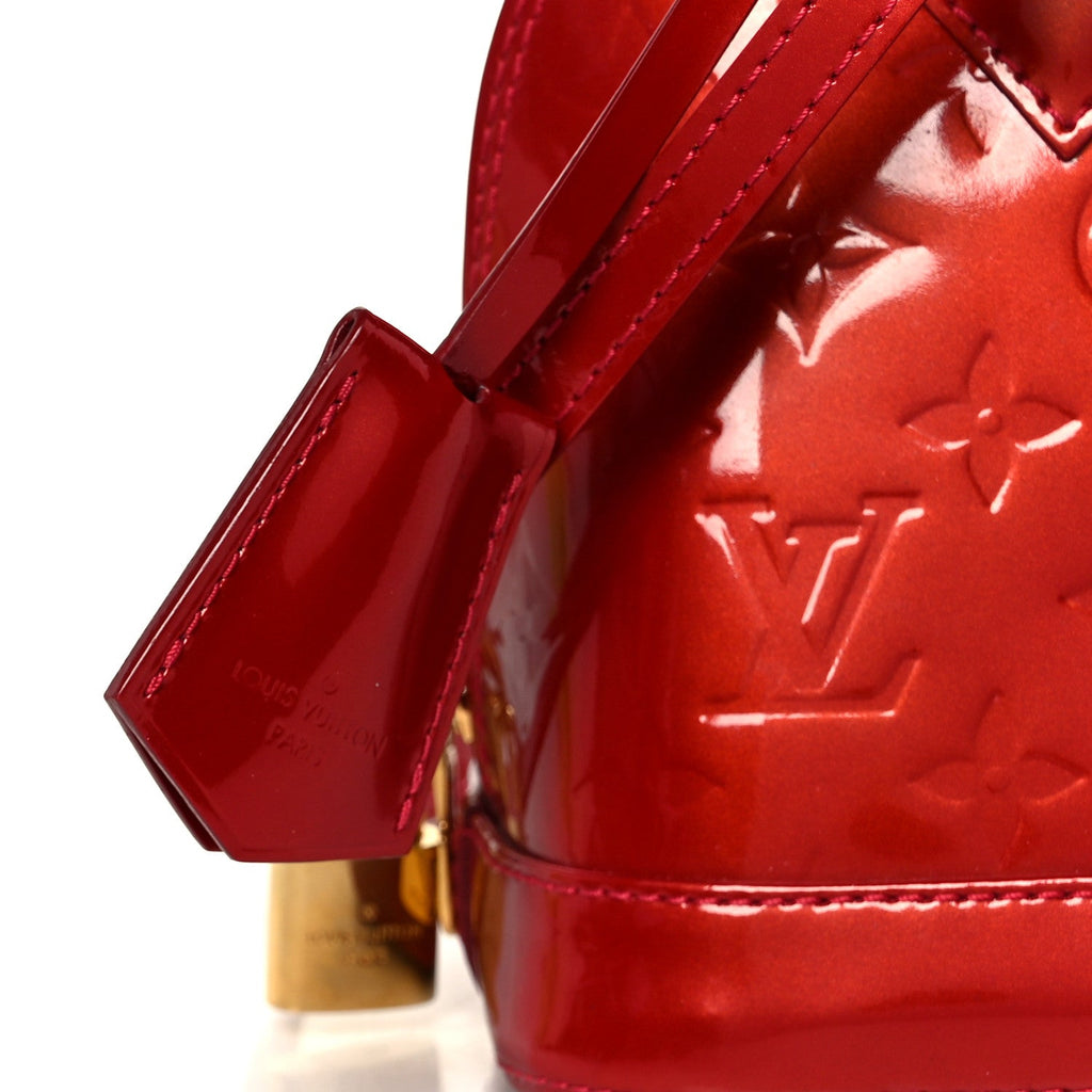 Louis Vuitton Vernis Alma BB Pomme D'Amour