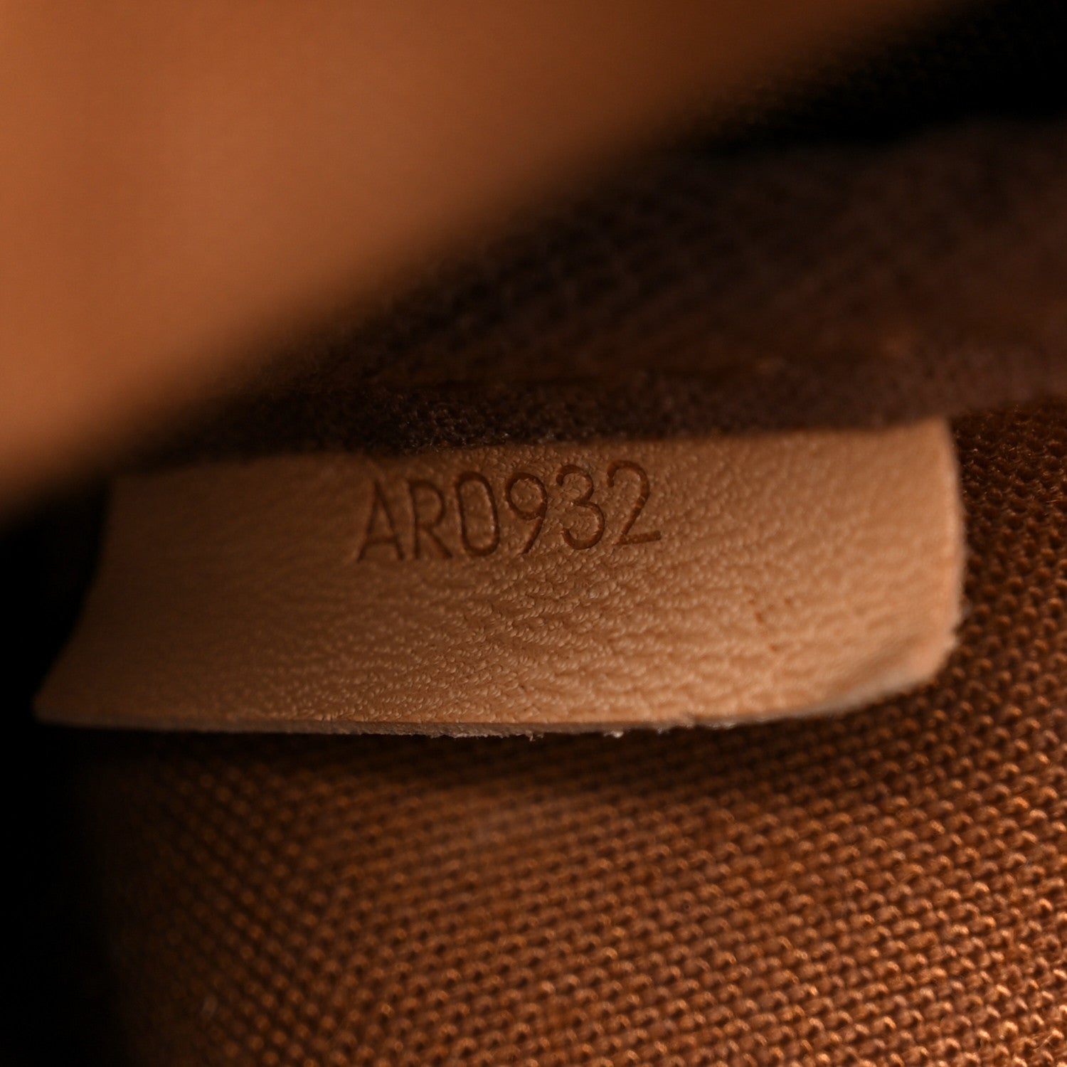 Louis Vuitton Monogram Saumur 30