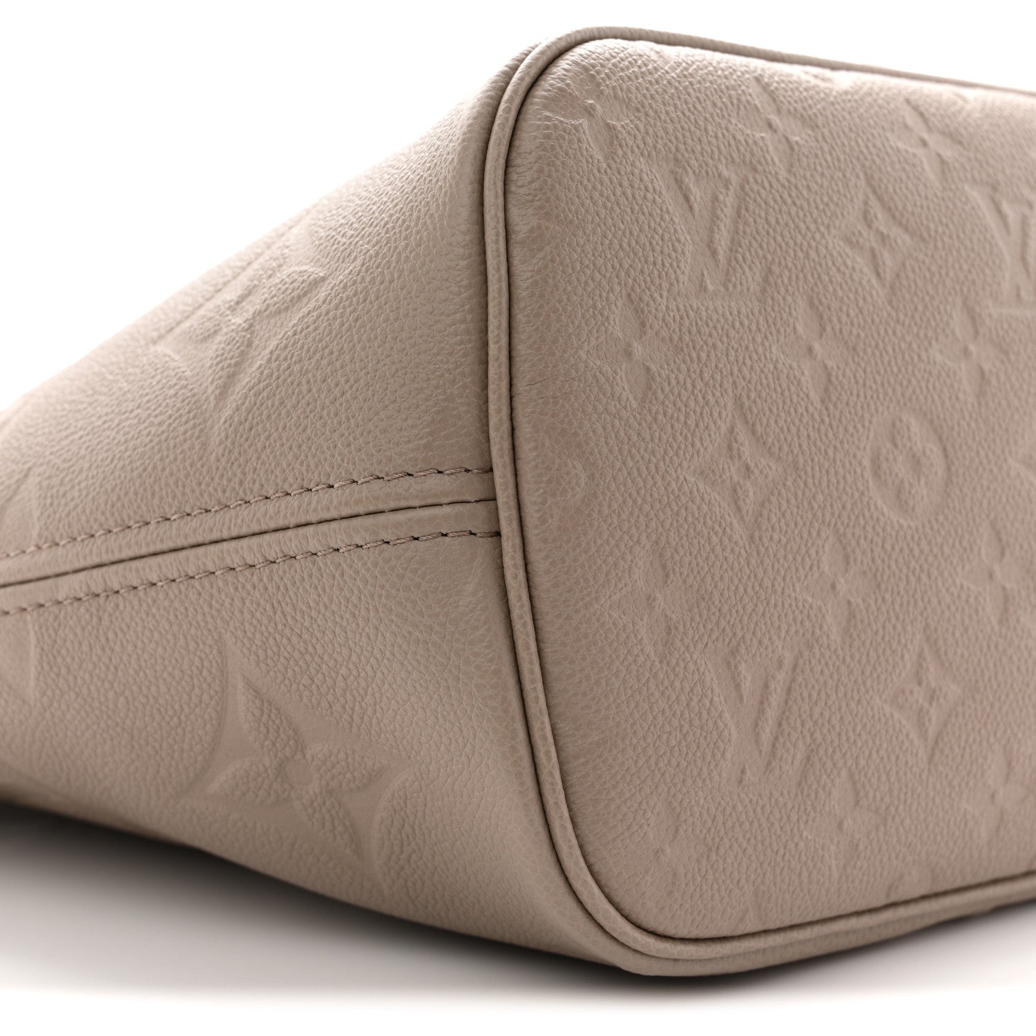 Louis Vuitton Empreinte Monogram Giant Neverfull MM Tourterelle