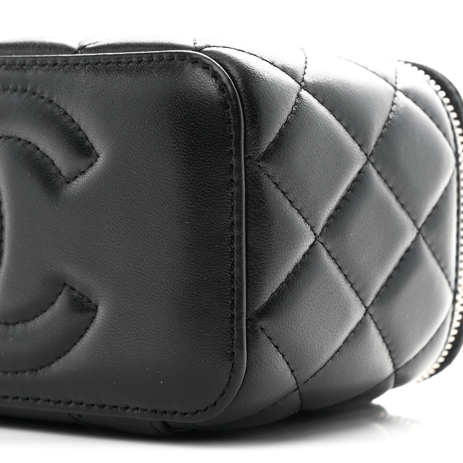 Chanel Lambskin Quilted Pearl Crush Small Vanity Case With Chain Black