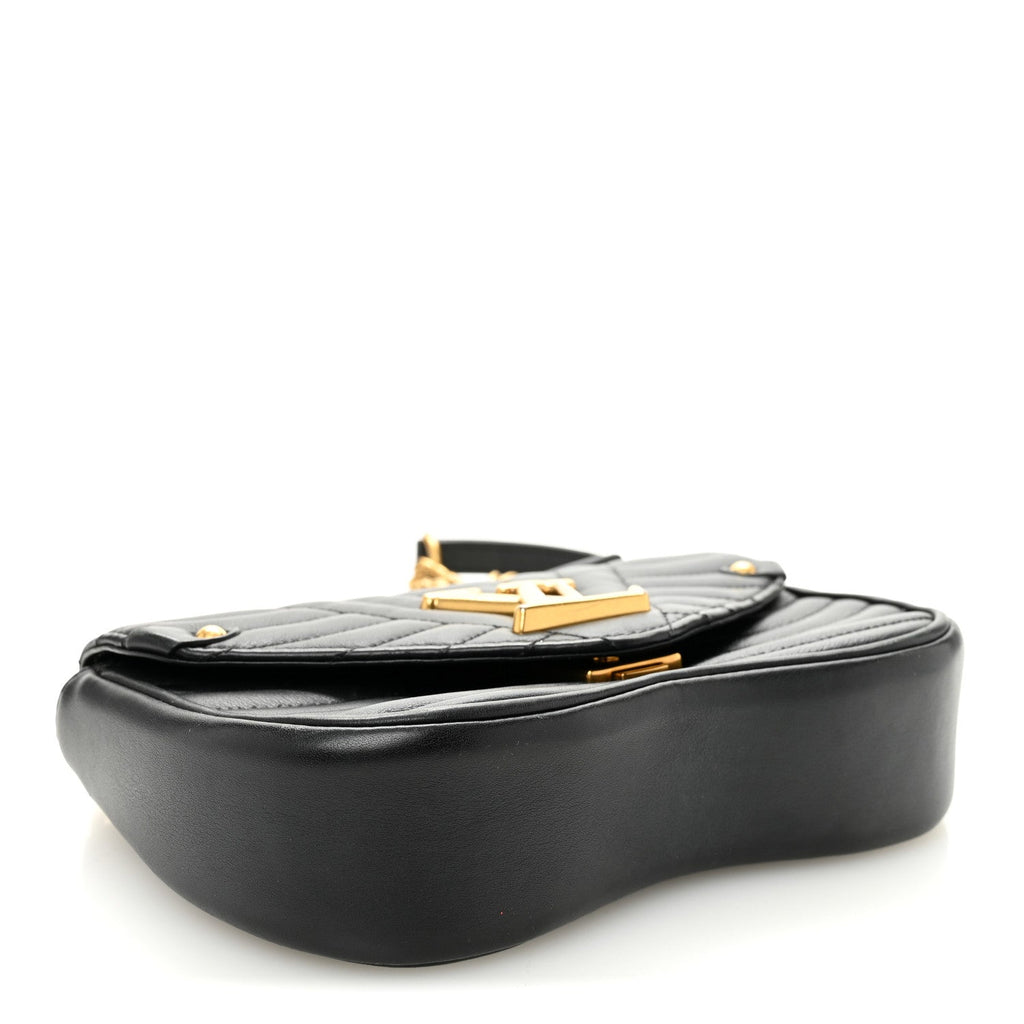 Louis Vuitton Calfskin New Wave Chain MM Black