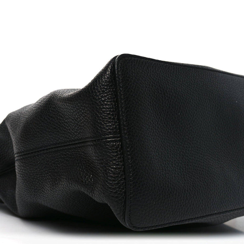 Gucci Pebbled Calfskin Large Soho Hobo Black