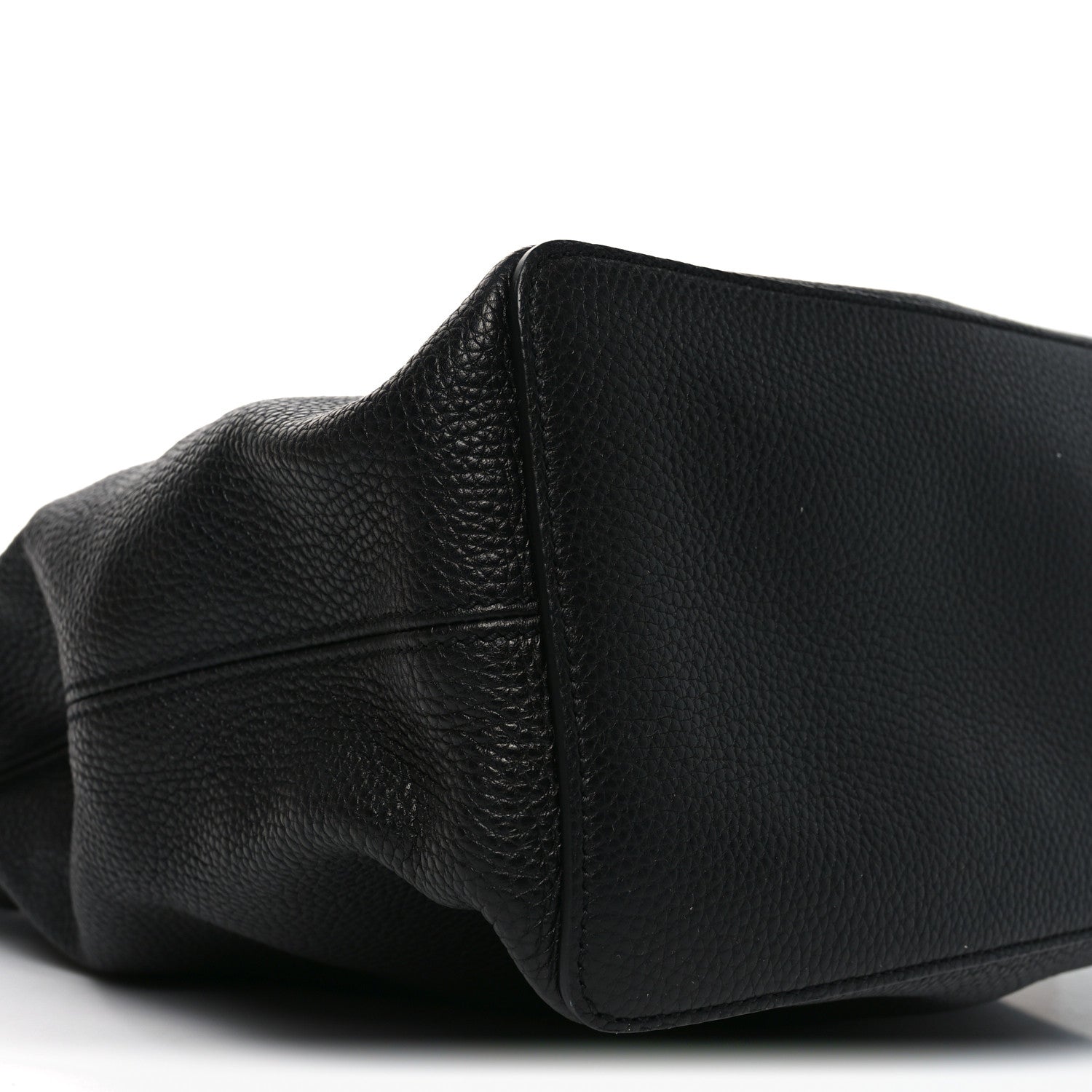 Gucci Pebbled Calfskin Large Soho Hobo Black