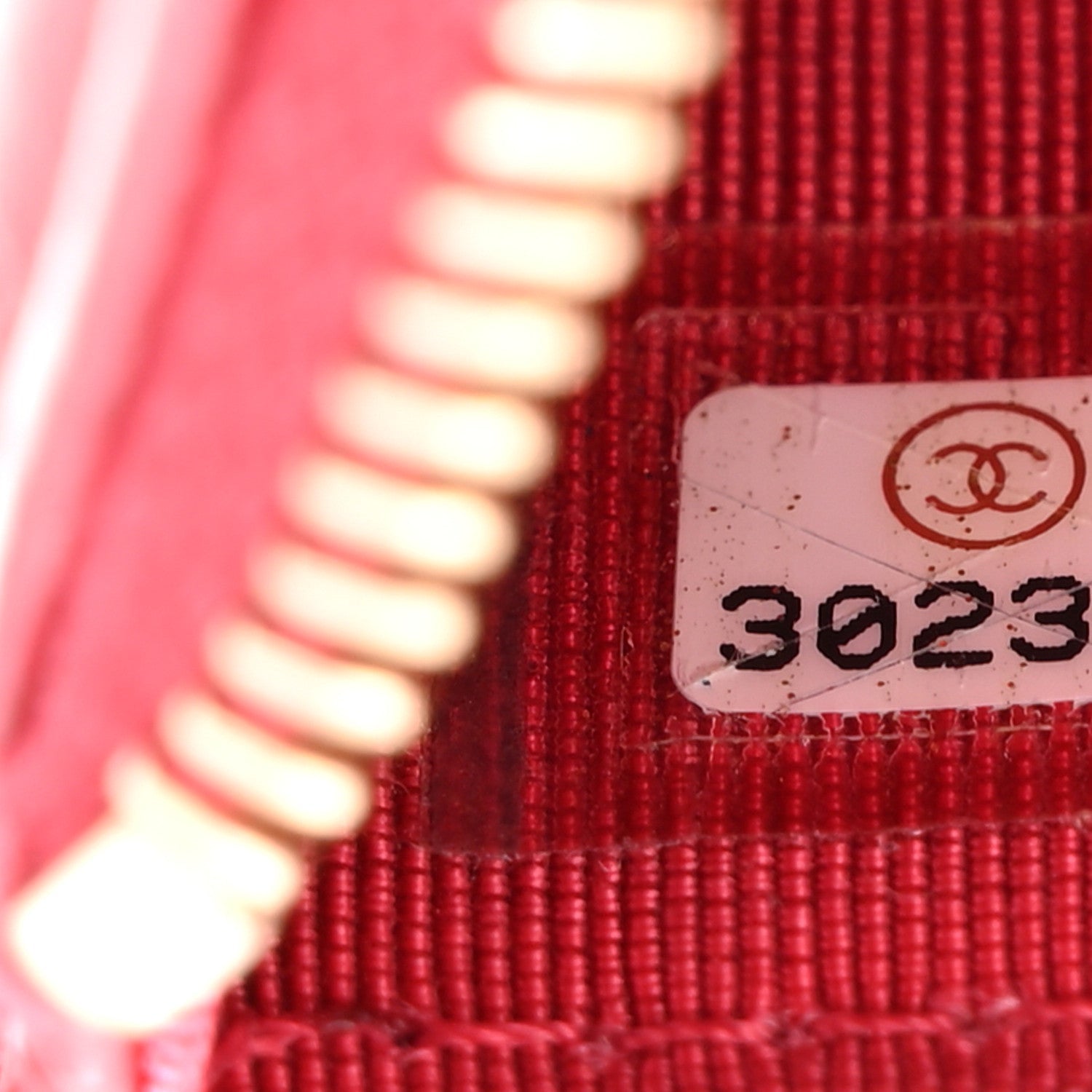 Aged Calfskin Quilted 2.55 Reissue Chain Wallet Red
