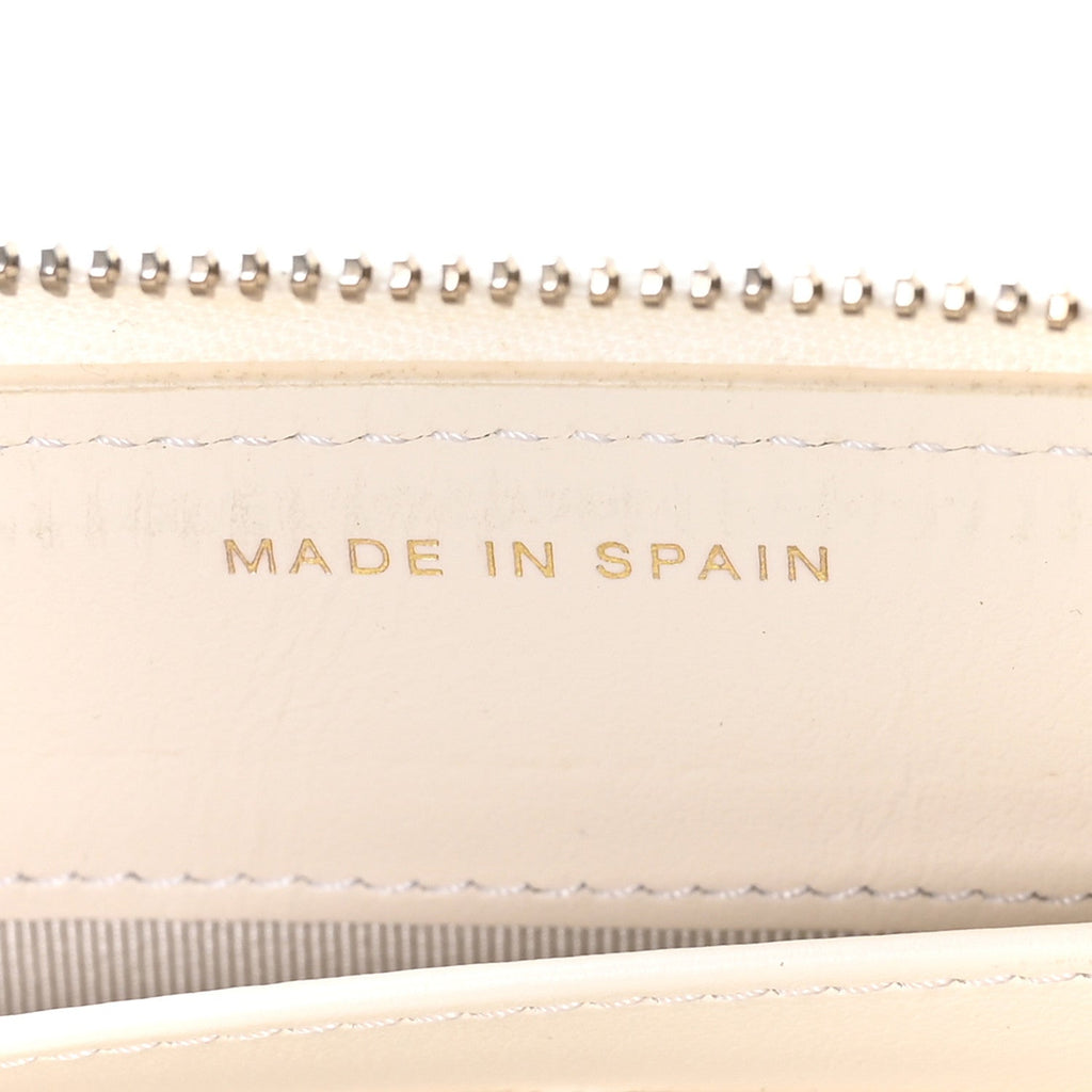 Caviar Quilted Large Gusset Zip Around Wallet White
