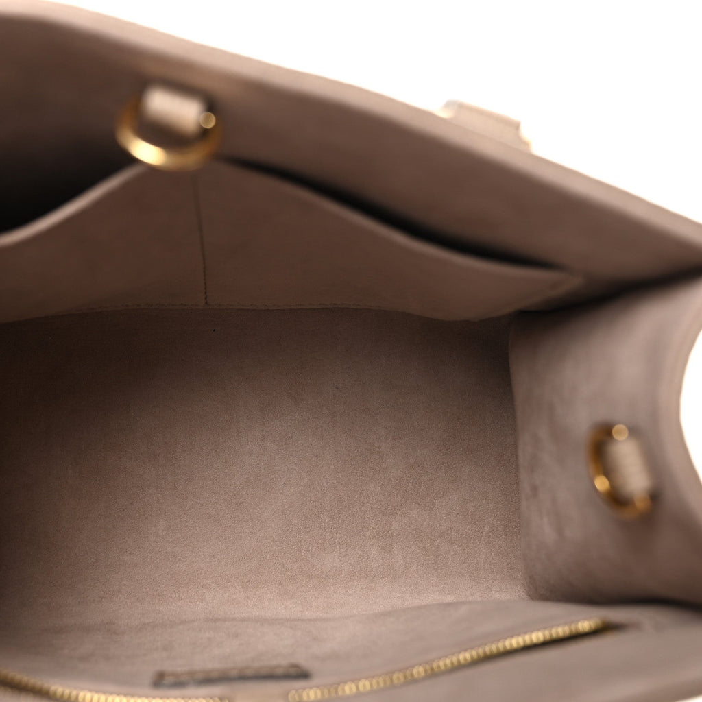 Louis Vuitton Empreinte Monogram Giant Onthego PM Tourterelle Creme