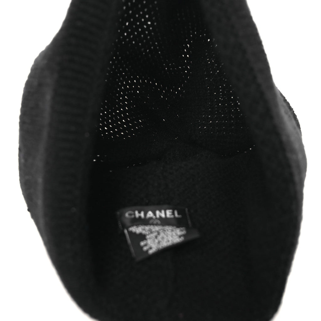 Cashmere CC Cloche Logo Beanie Hat Black