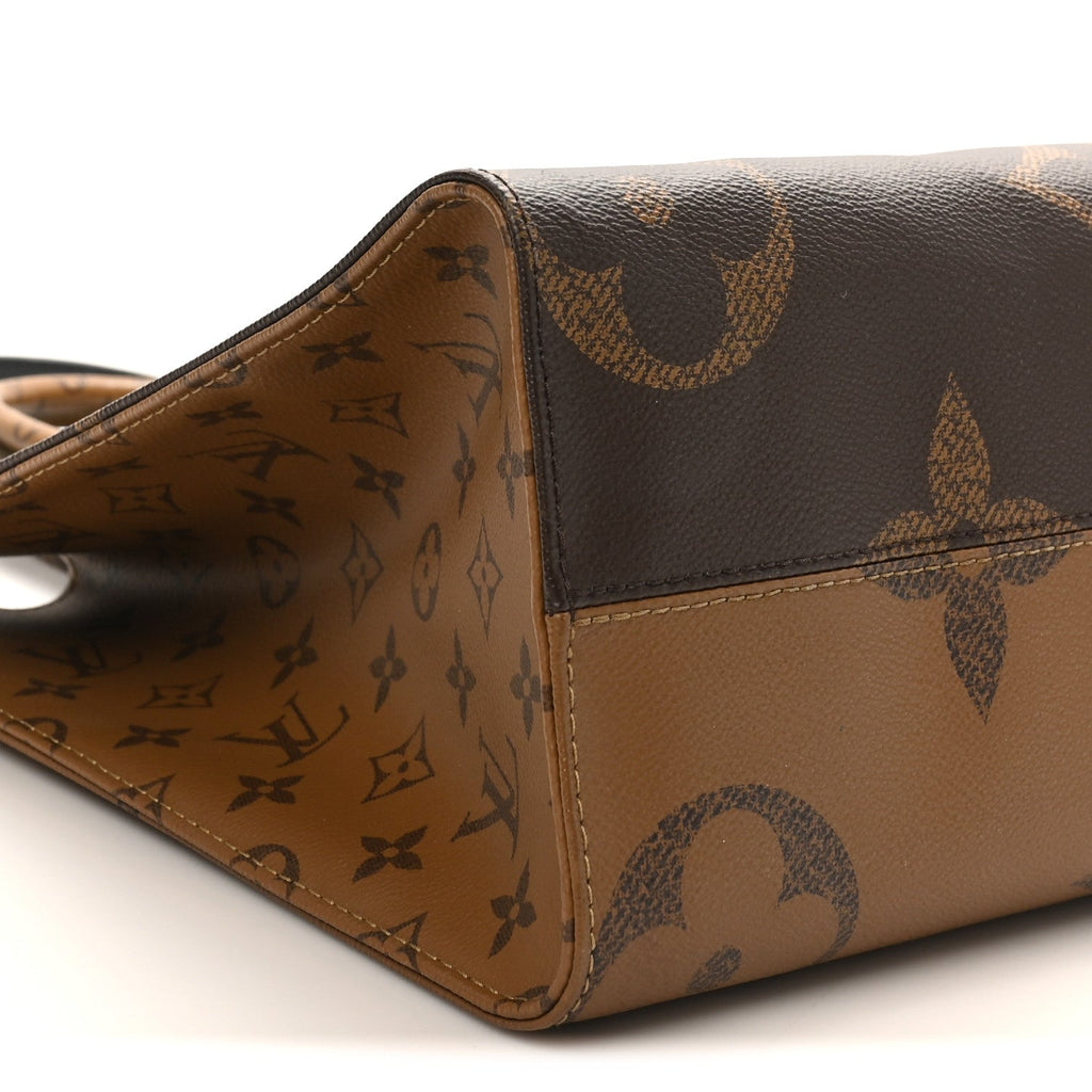 Louis Vuitton Reverse Monogram Giant Onthego MM