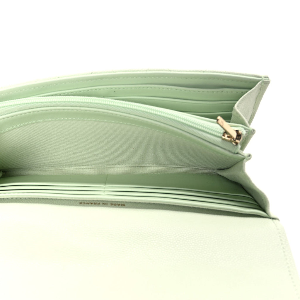 Caviar Quilted Large Gusset Flap Wallet Light Green