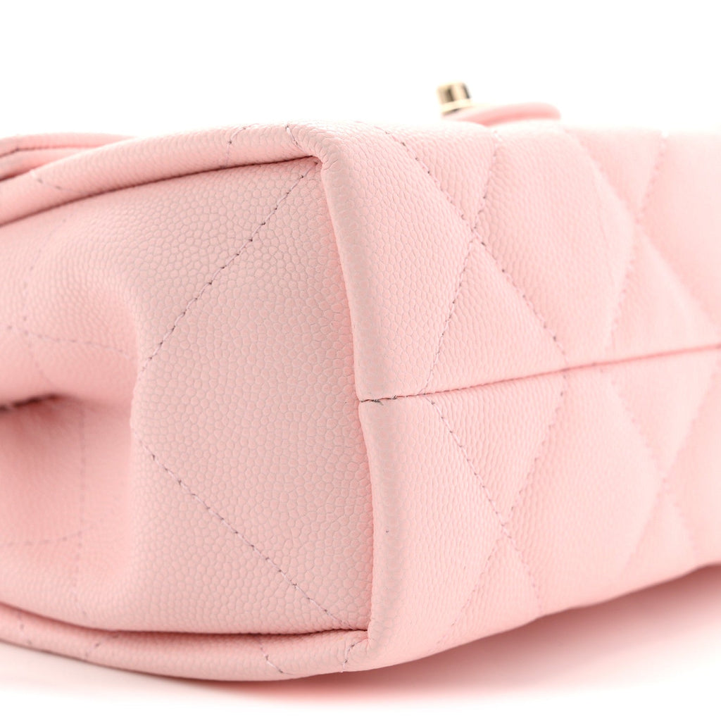 Chanel Caviar Quilted Retro Mini Twist Top Handle Clutch Flap Light Pink
