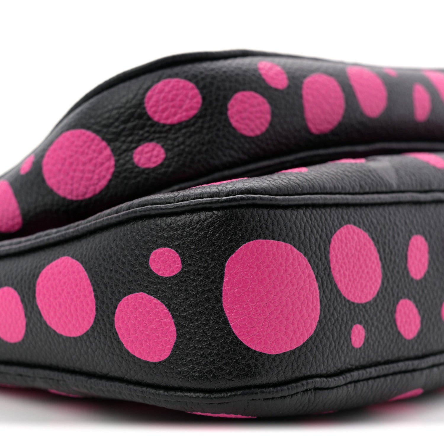 Louis Vuitton LV X YK Empreinte Multi Pochette Accessories Black Fuchsia