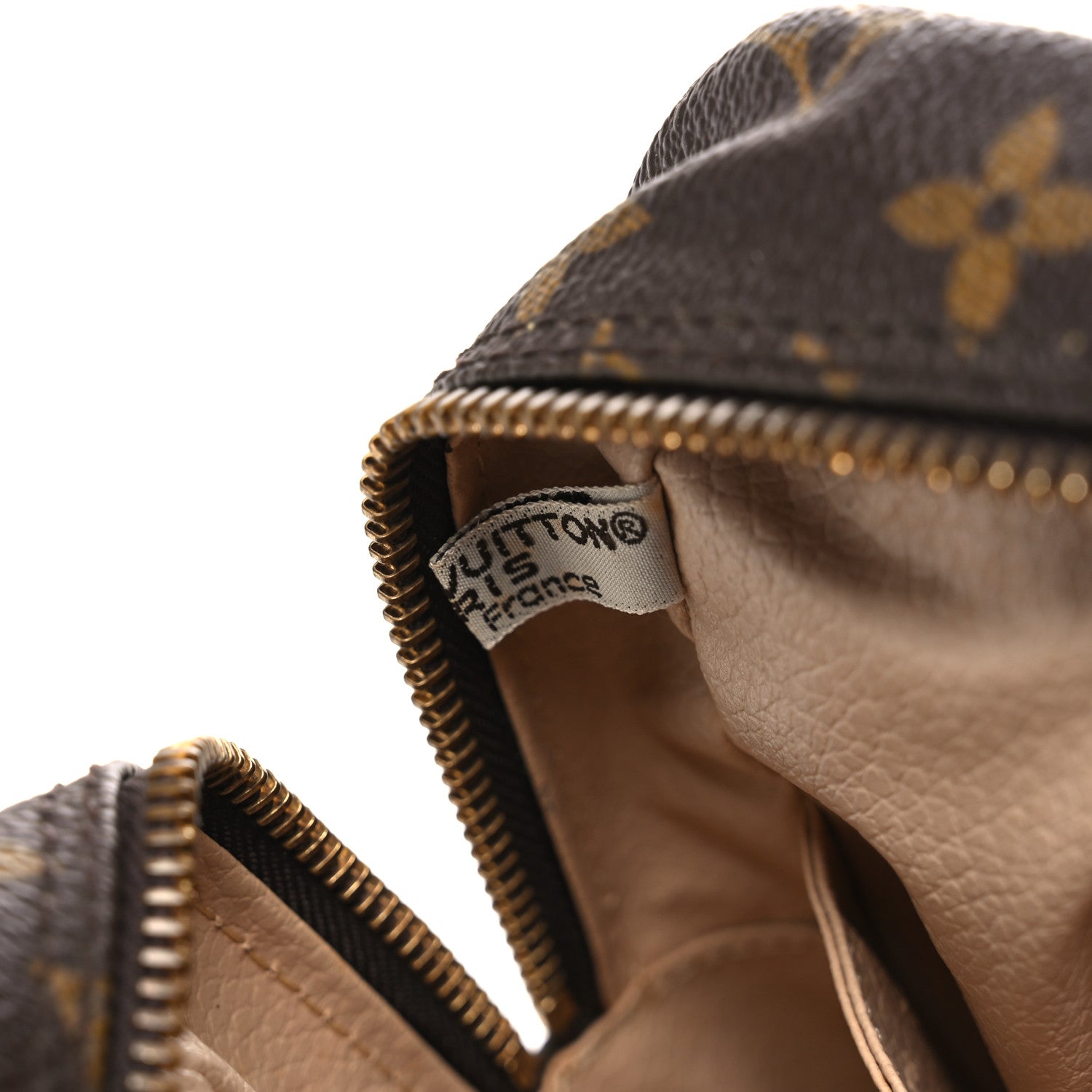 Louis Vuitton Monogram Trousse Toilette 28