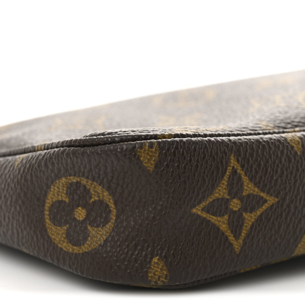 Louis Vuitton Monogram Pochette Accessories