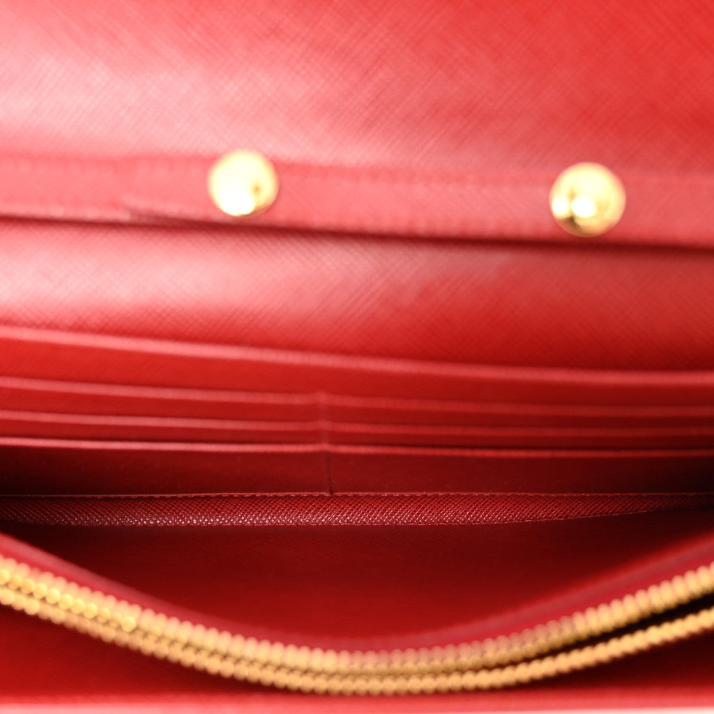 Prada Saffiano Wallet on Chain Fuoco