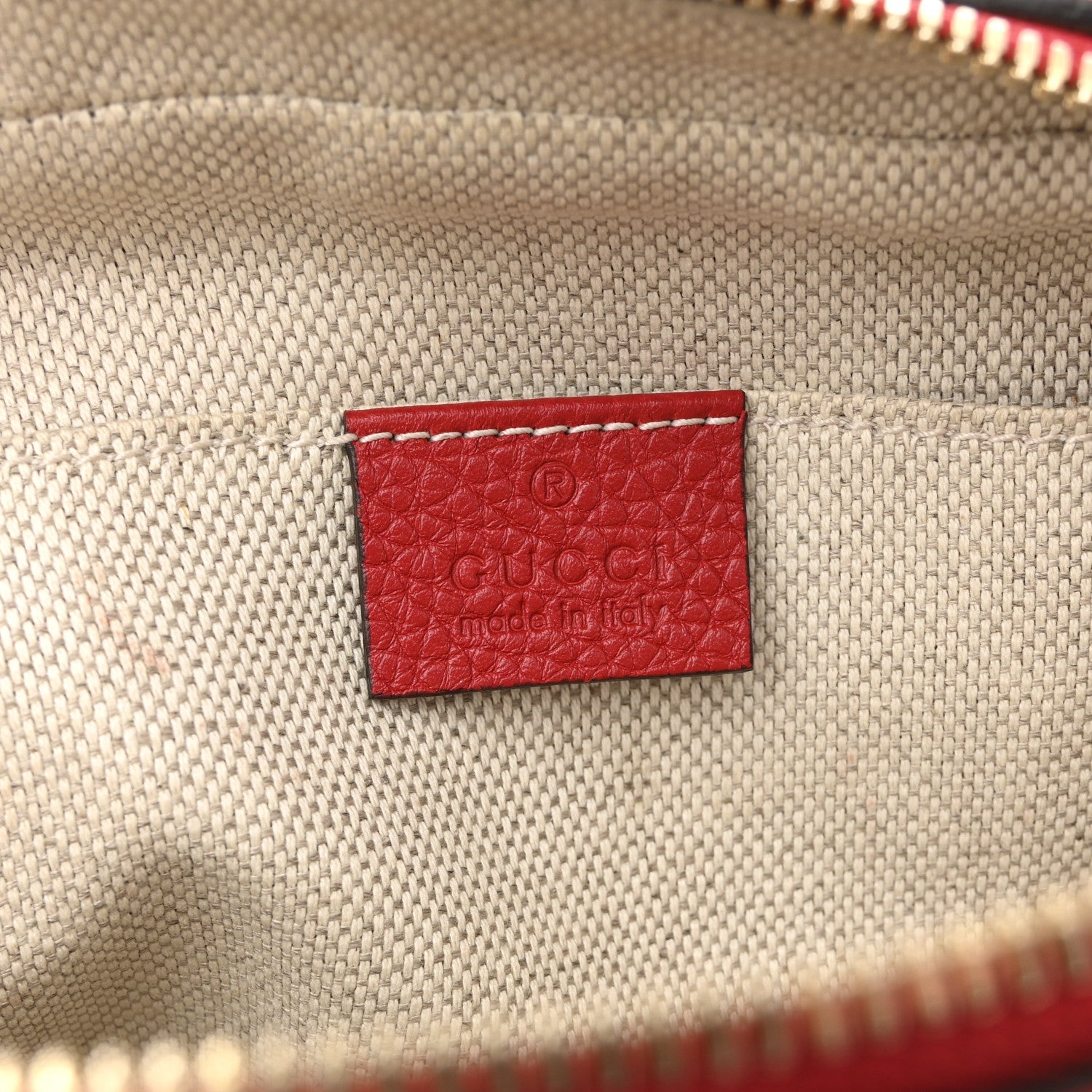 Gucci Pebbled Calfskin Small Soho Disco Bag Tabasco Red