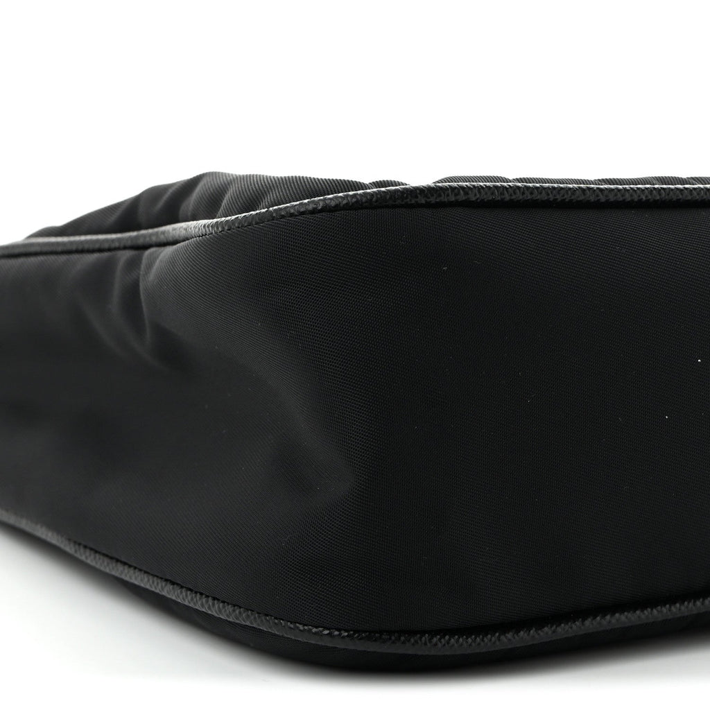 Prada Nylon Re-Edition 2005 Shoulder Bag Black