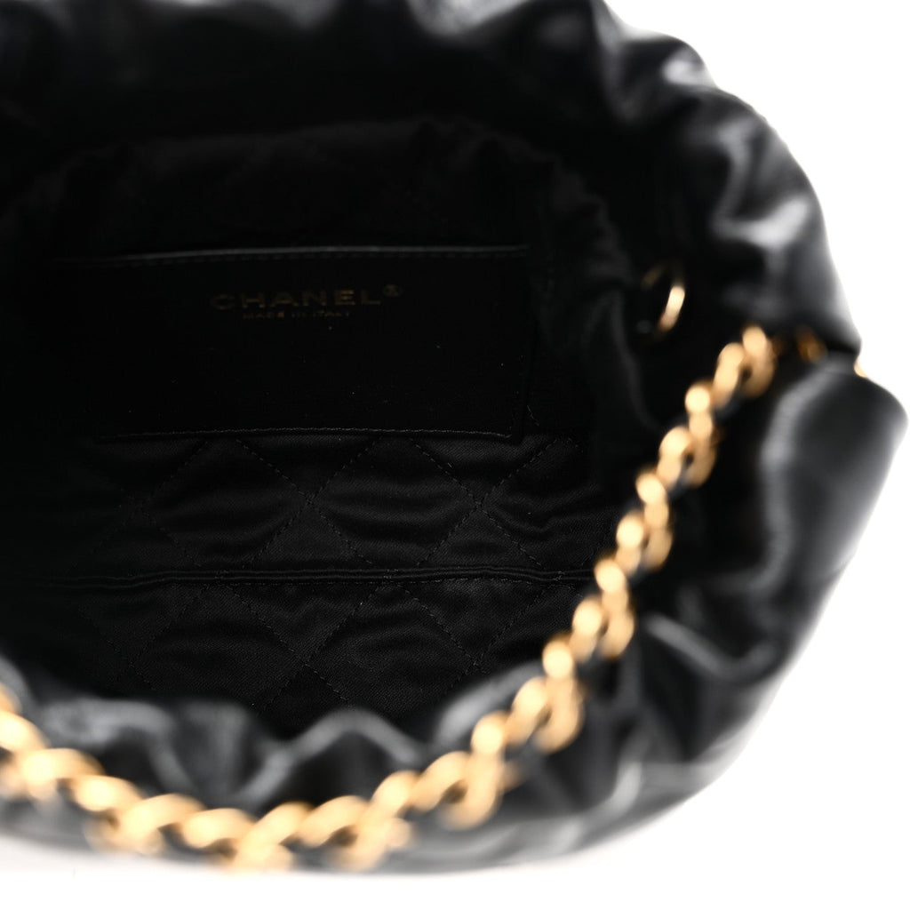 Chanel Shiny Calfskin Quilted Pearl CC Chain Mini Chanel 22 Black