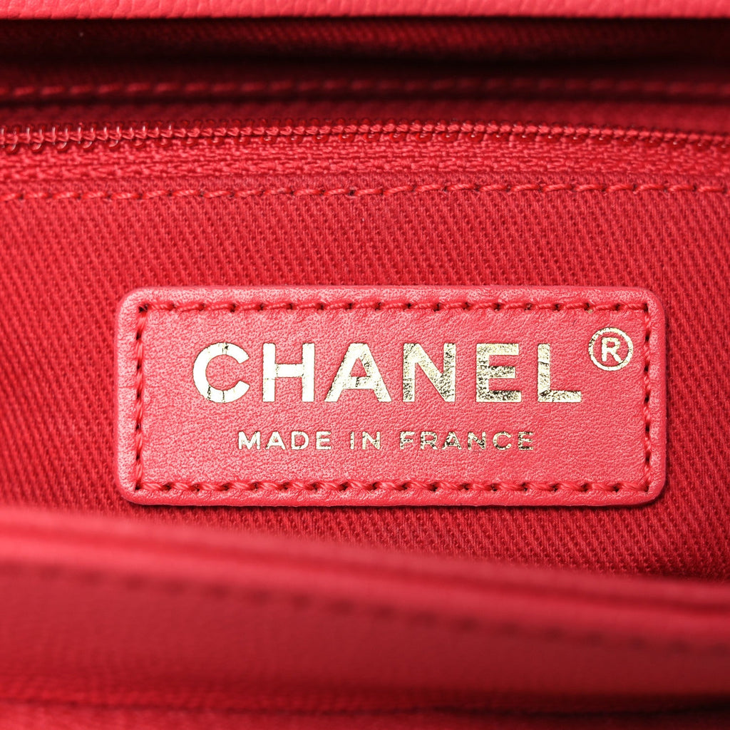 Chanel Caviar Quilted Small Business Affinity Flap Dark Pink