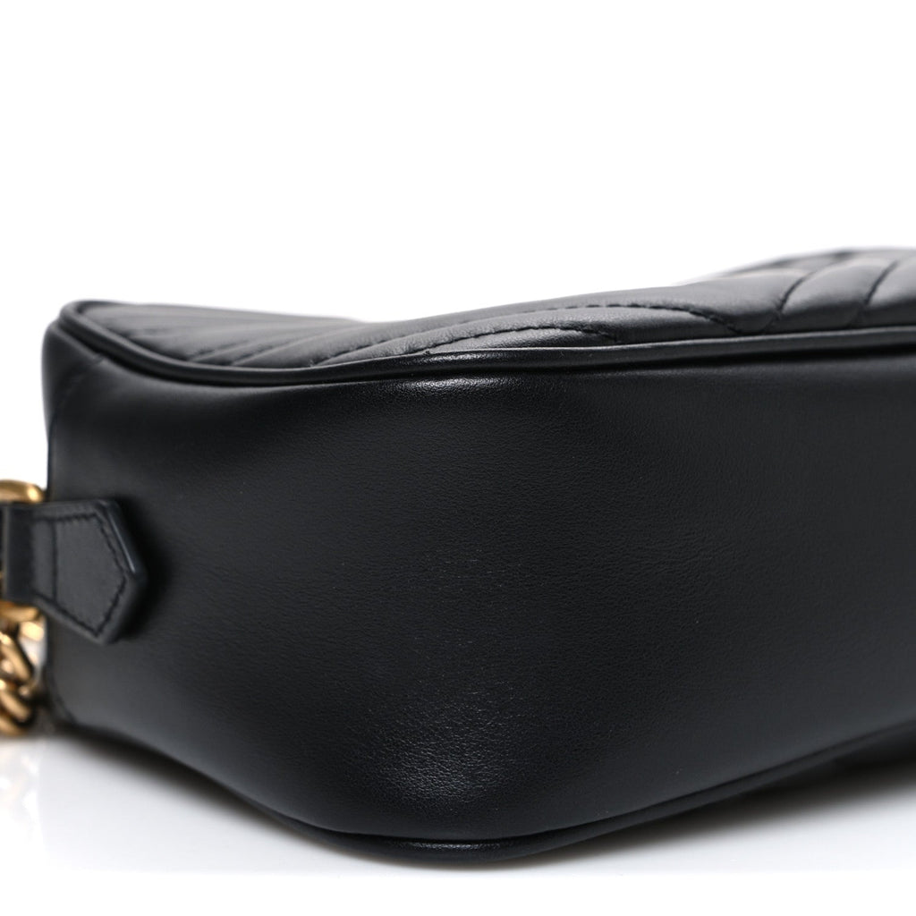 Gucci Calfskin Matelasse Small GG Marmont Chain Shoulder Bag Black