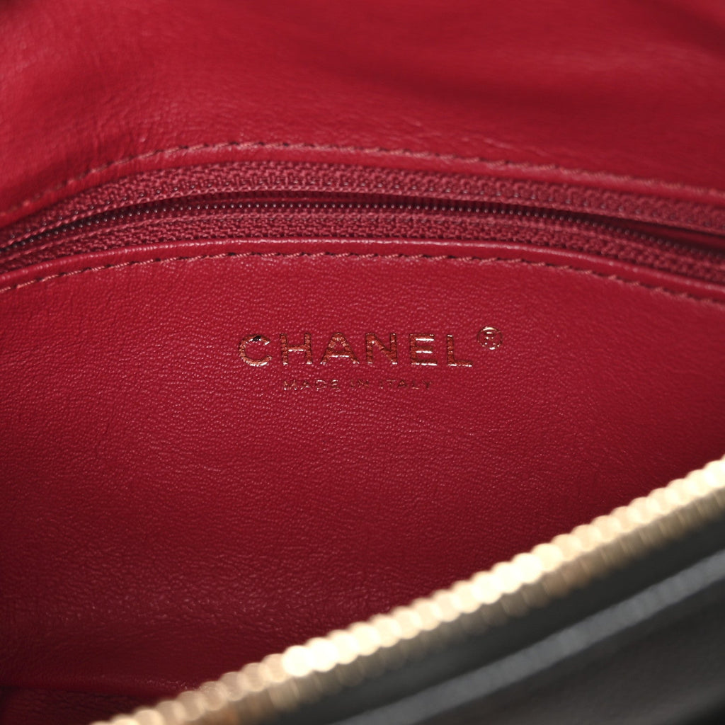 Chanel Caviar Quilted Filigree Waist Bag Black