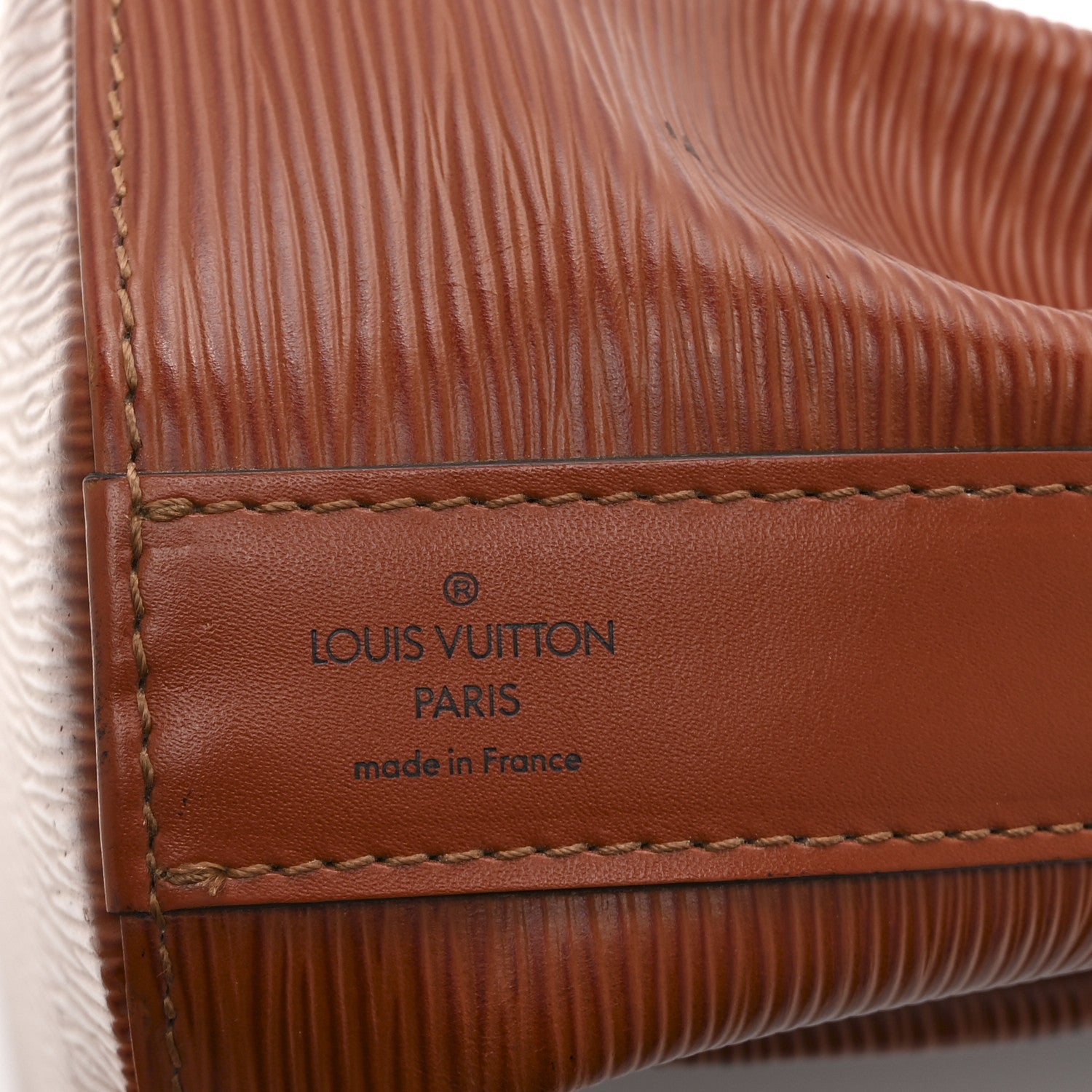 Louis Vuitton Epi Sac D'Epaule Kenyan Fawn