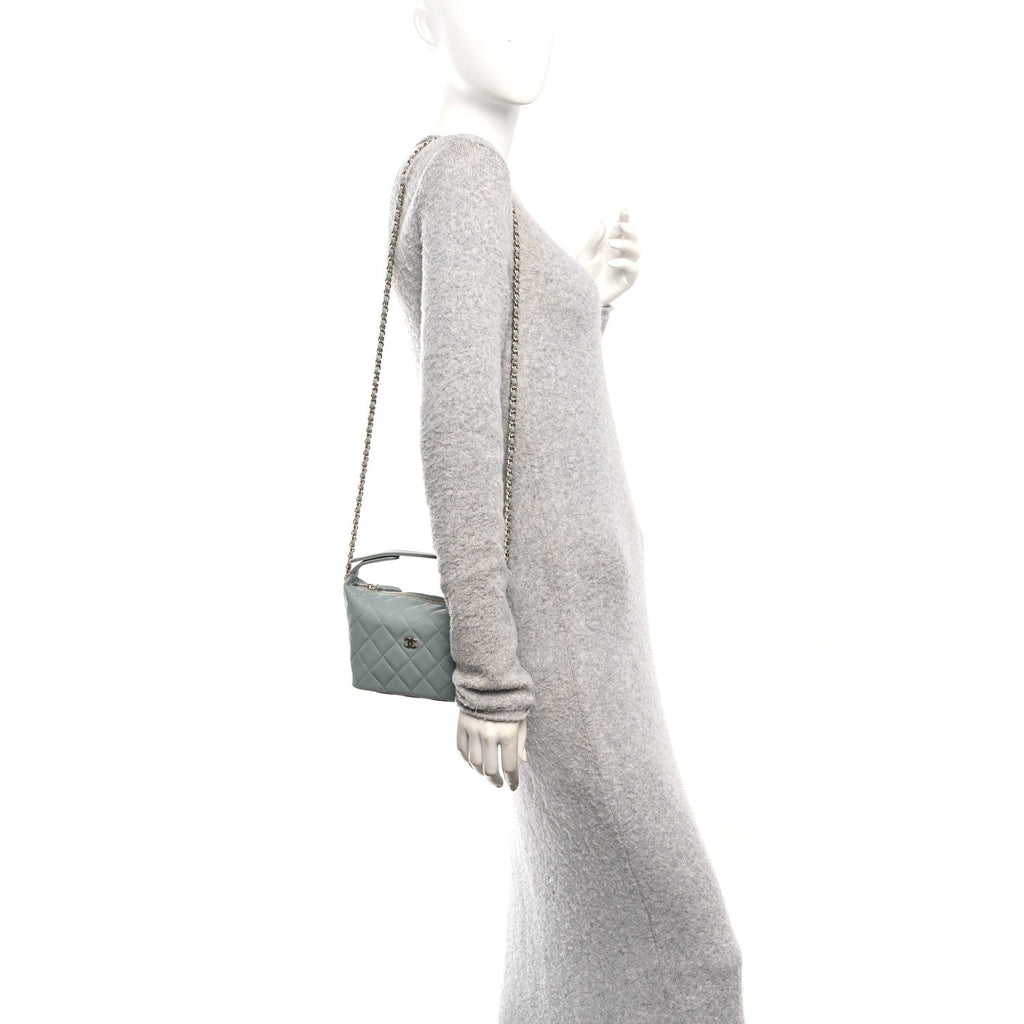 Chanel Caviar Quilted Hobo Clutch With Chain Light Green
