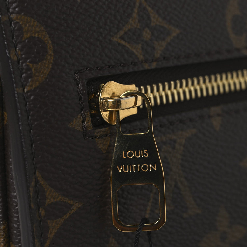 Louis Vuitton Monogram Pochette Metis