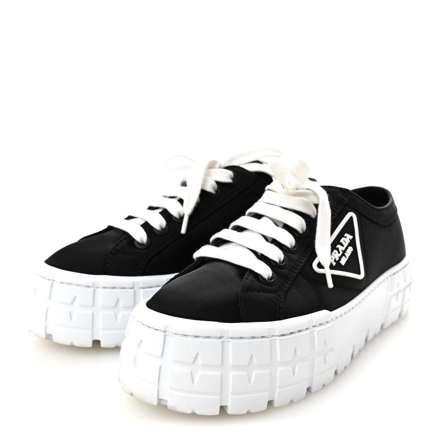 Prada Re-Nylon Gabardine Triangle Logo Double Wheel 50mm Sneakers 38 Black