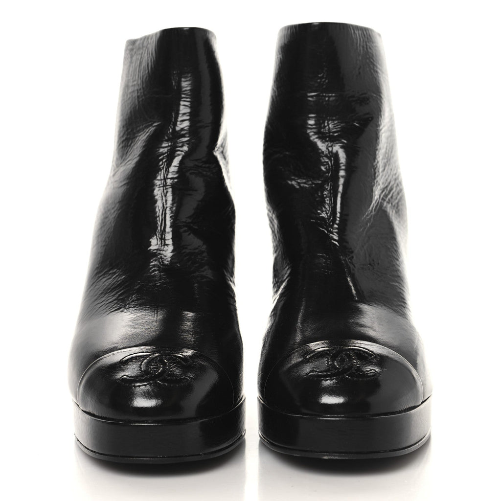 Chanel Shiny Crumpled Calfskin CC Cap Toe Ankle Boots 35.5 Black