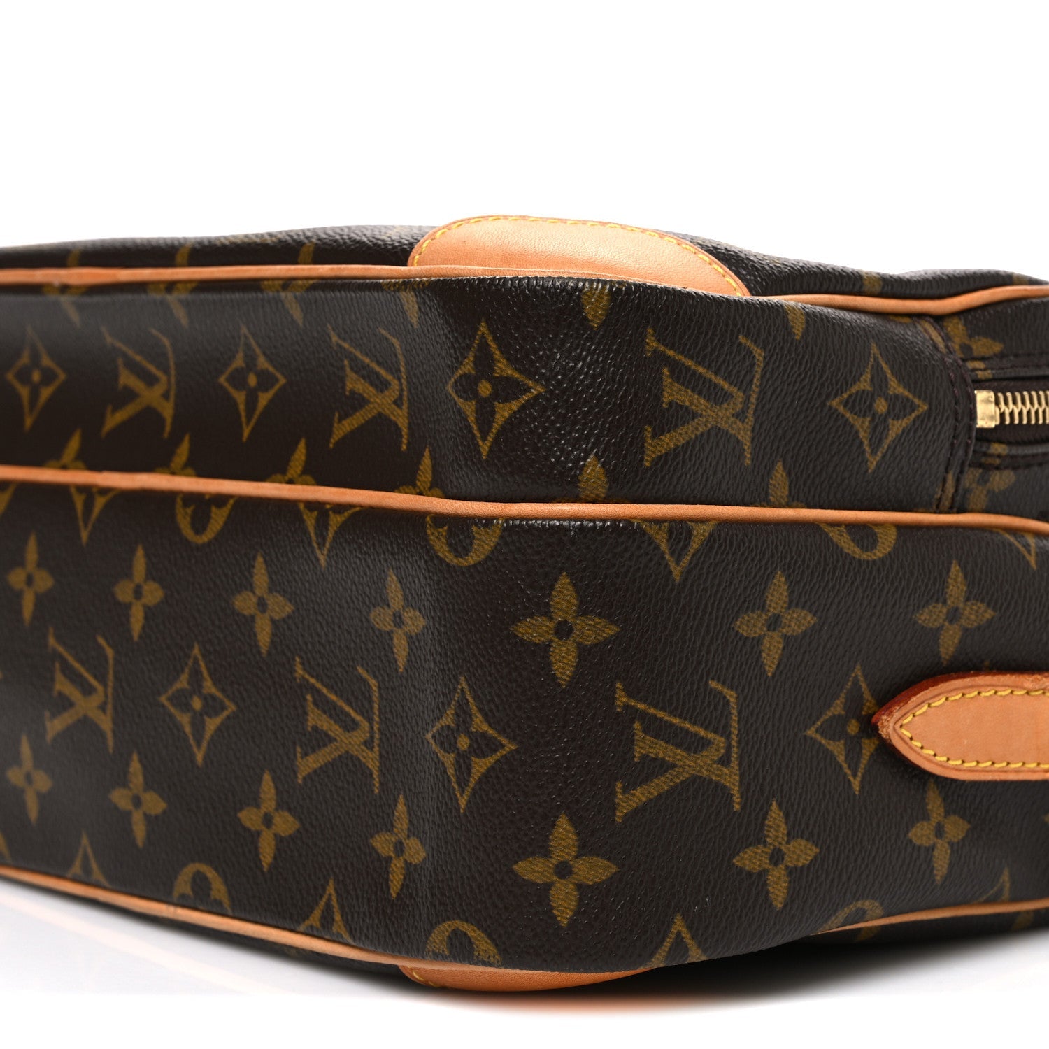 Louis Vuitton Monogram Nil 28