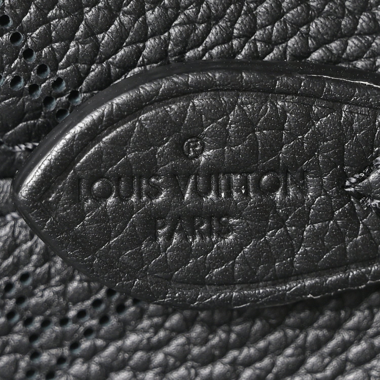 Louis Vuitton Mahina Bella Black