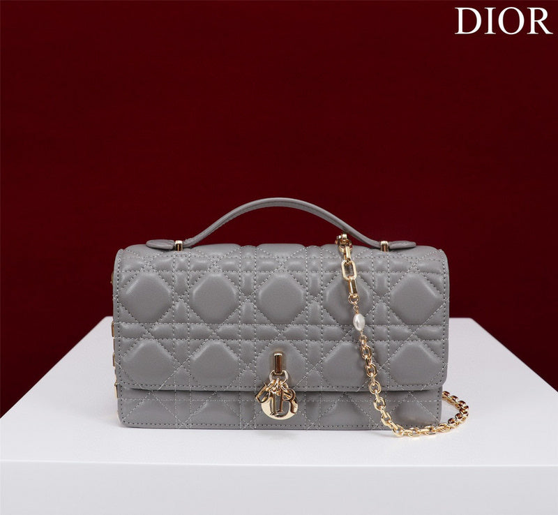 Dior Bags - 1120