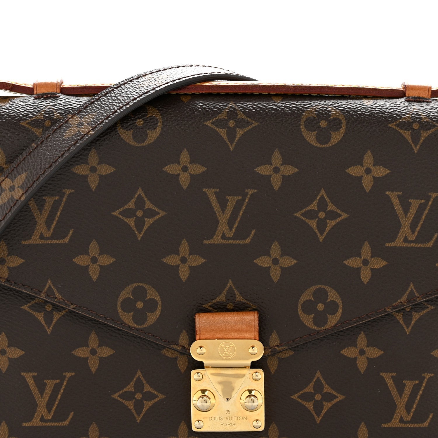 Louis Vuitton Monogram Pochette Metis