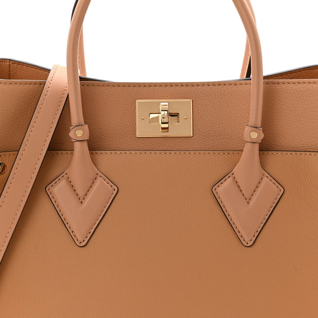 Louis Vuitton Mahina On My Side GM Arizona Beige