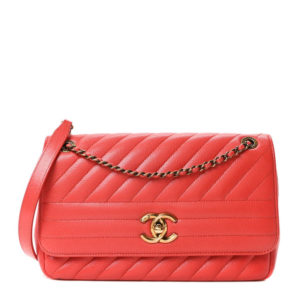 Chanel Shiny Goatskin Diagonal Quilted Small Flap Red