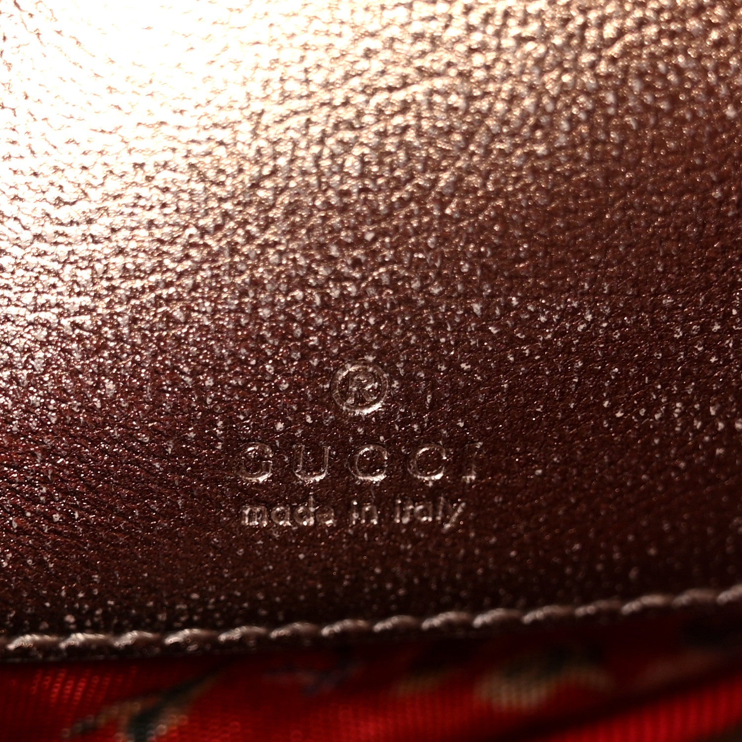 Gucci Laminated Nappa Trapuntata Mini Zumi Dome Shoulder Bag Rosa Lago Rame