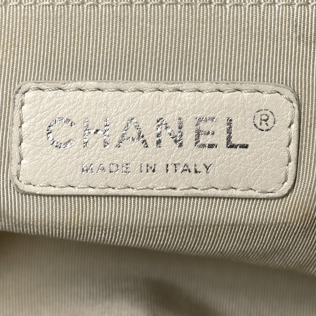 Chanel Washed Lambskin Quilted Medium Chain Around Messenger Black