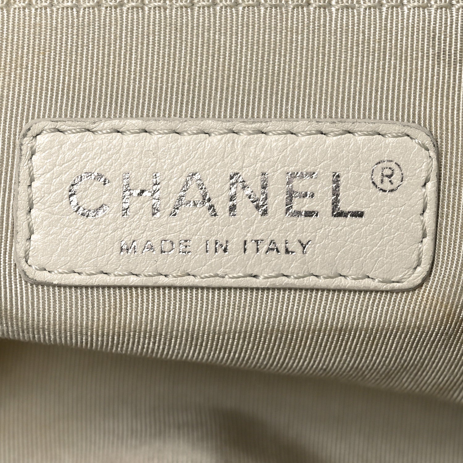 Chanel Washed Lambskin Quilted Medium Chain Around Messenger Black