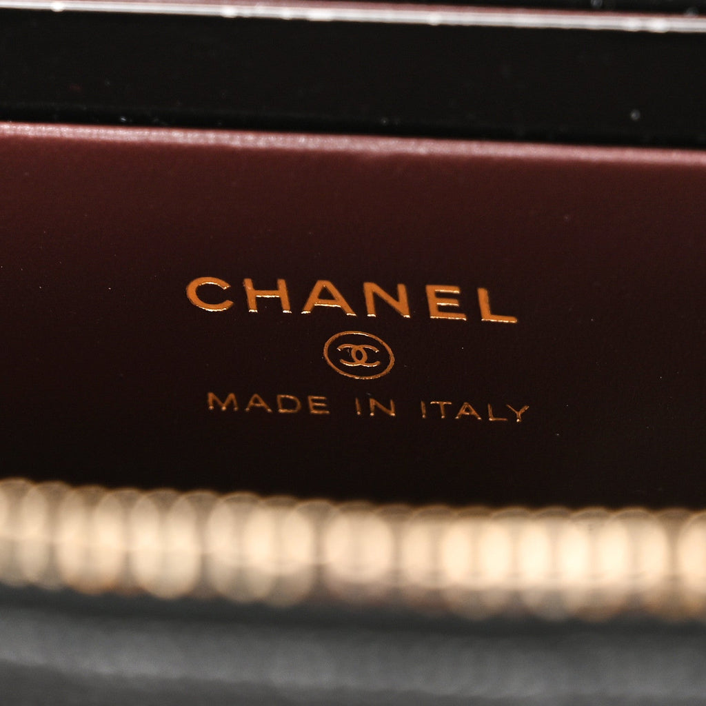 Chanel Caviar Quilted Small Vanity Case With Chain Black