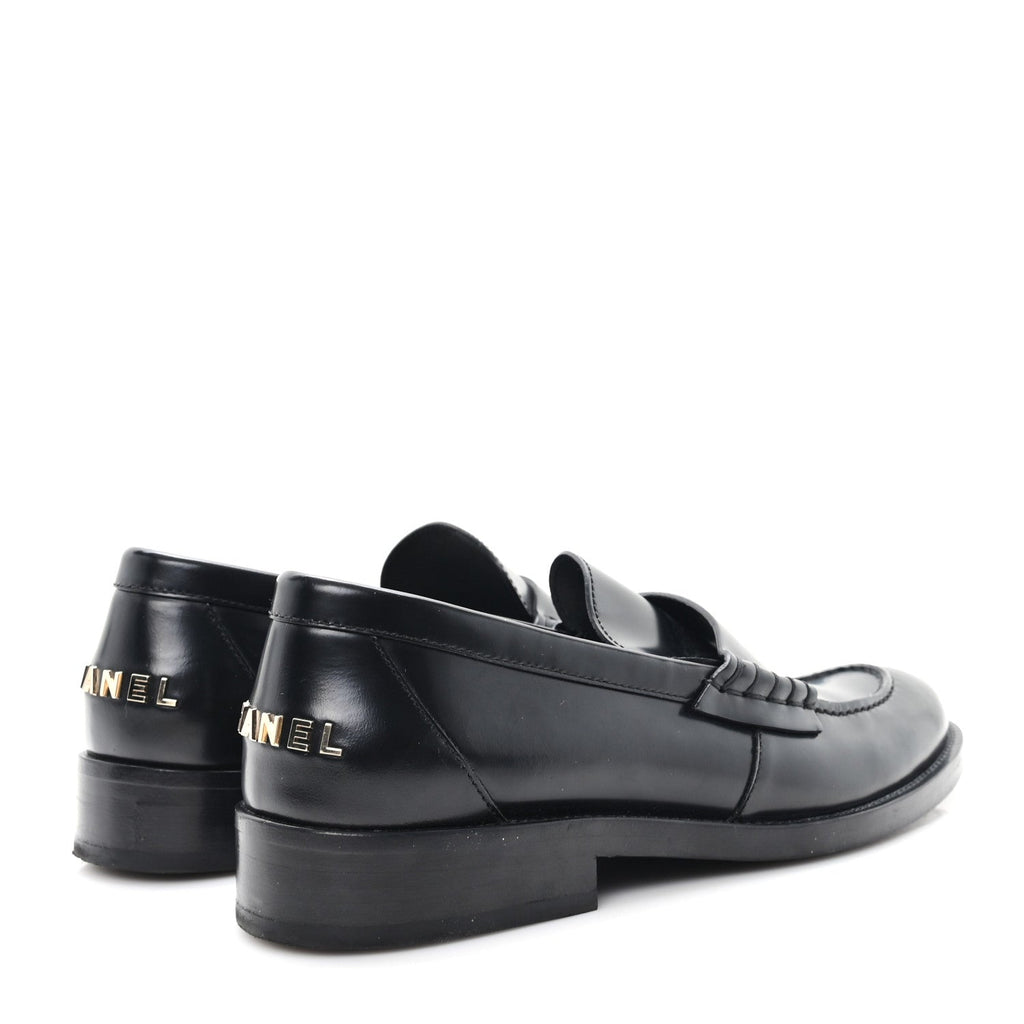 Chanel Shiny Calfskin Logo Loafers 38.5 Black
