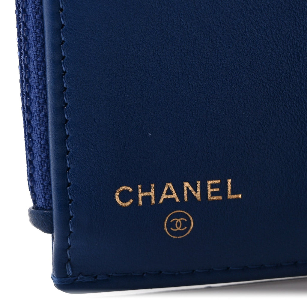Goatskin Quilted Chanel 19 Small Flap Wallet  Blue