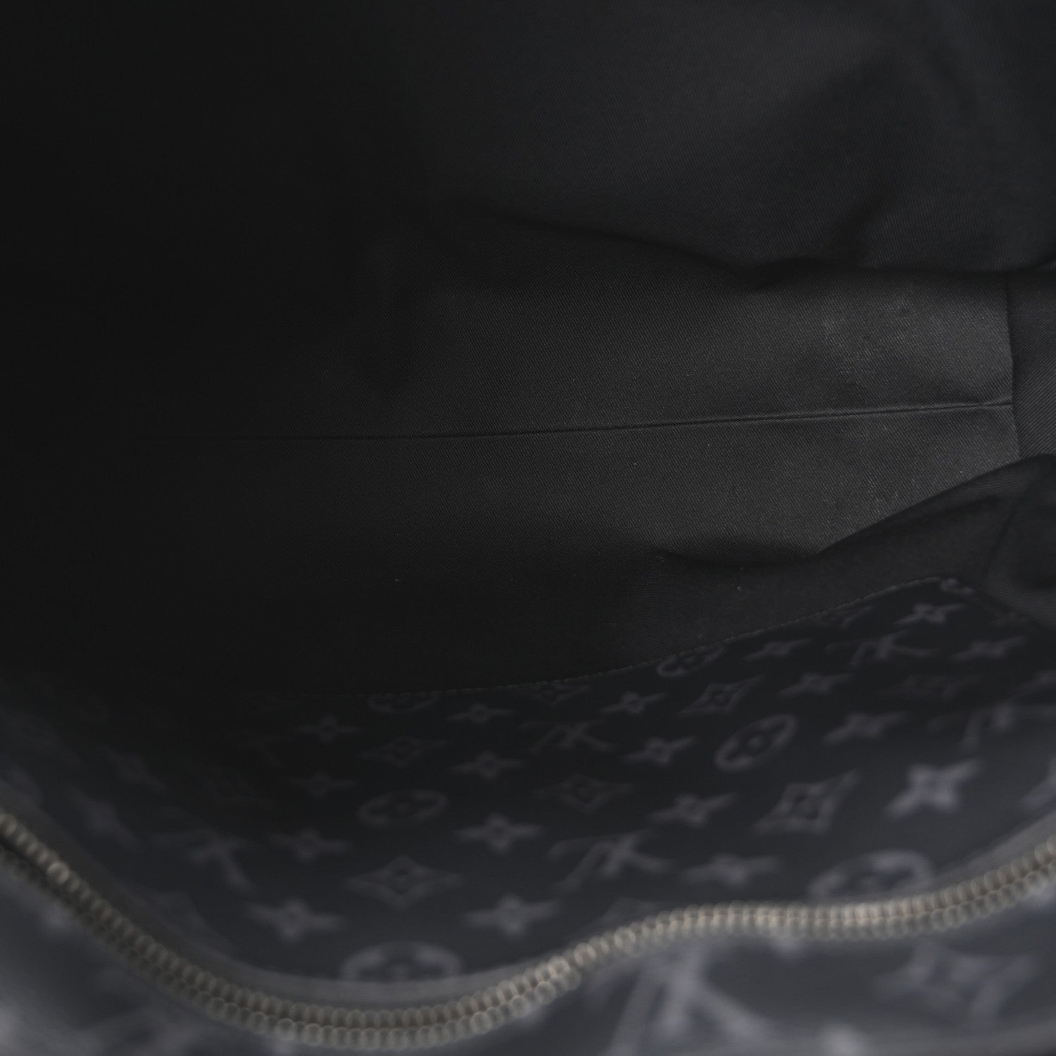 Louis Vuitton Monogram Eclipse Grand Sac
