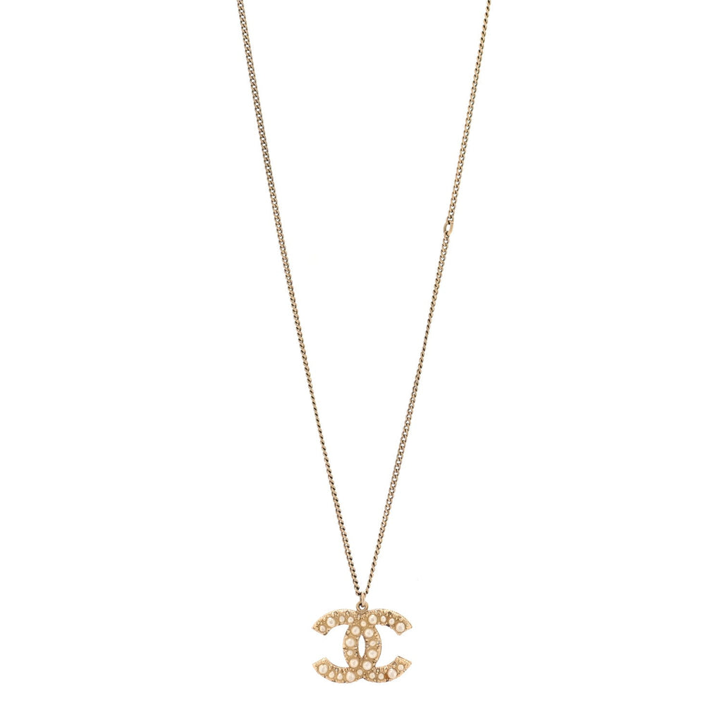 Pearl CC Pendant Necklace Gold