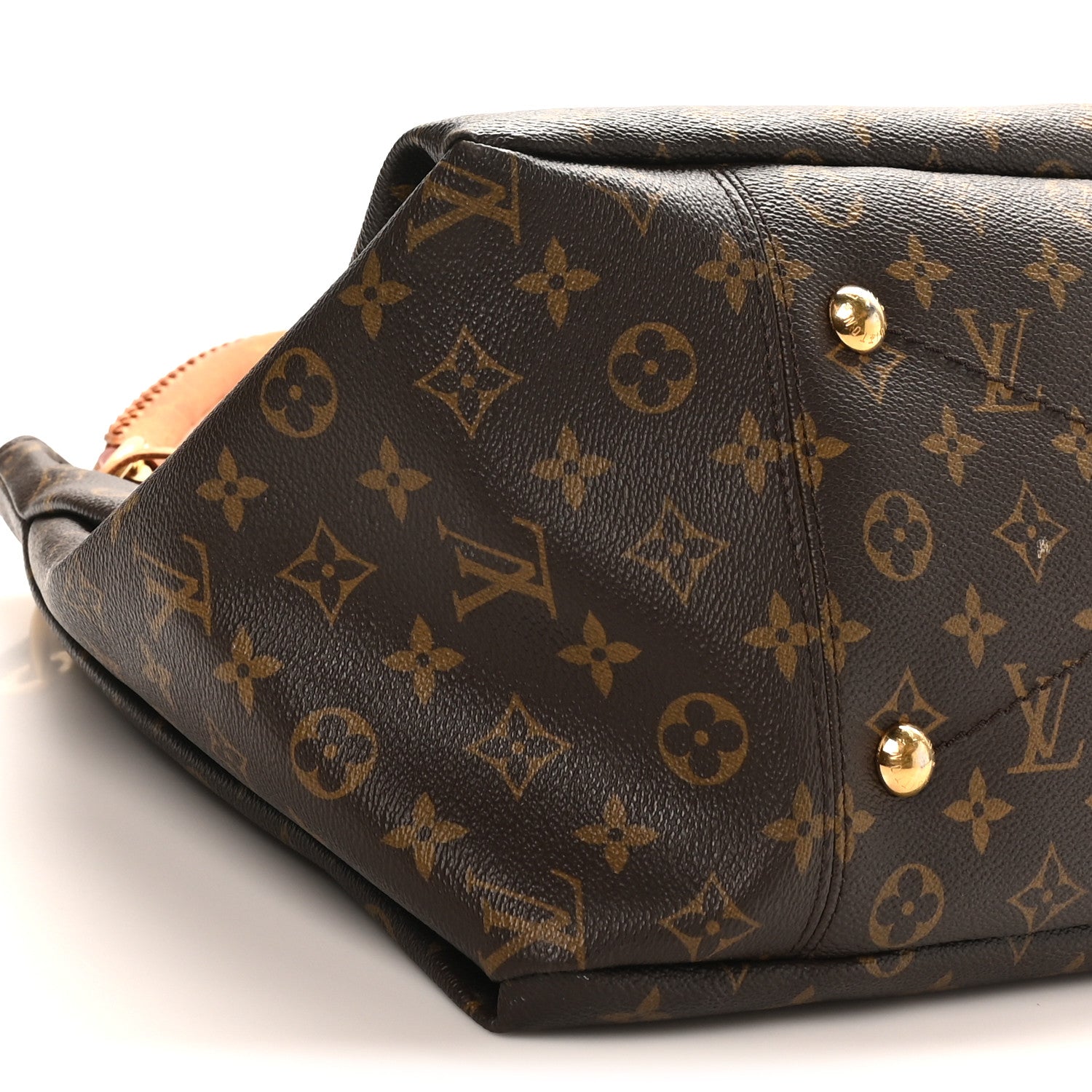 Louis Vuitton Monogram Artsy MM