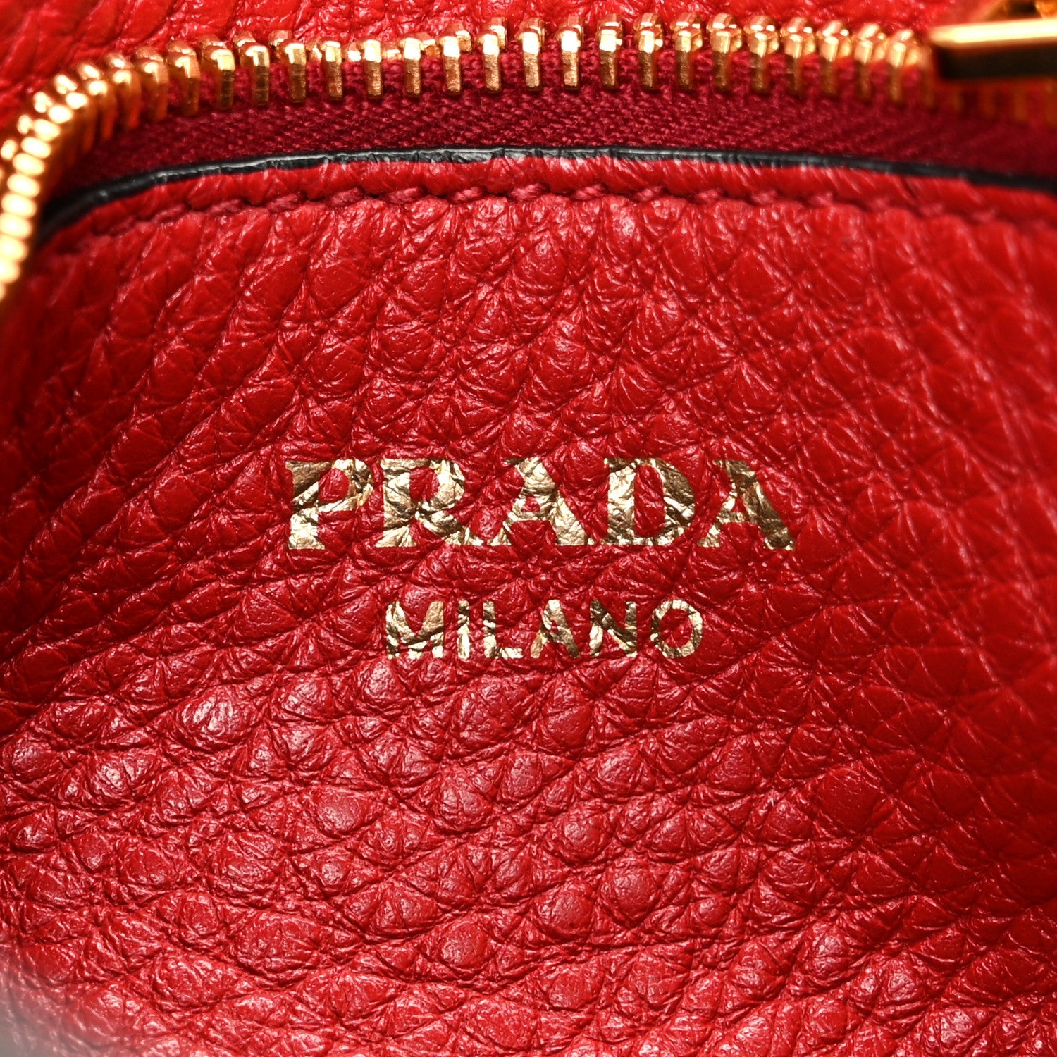 Prada Vitello Daino Flap Crossbody Rosso