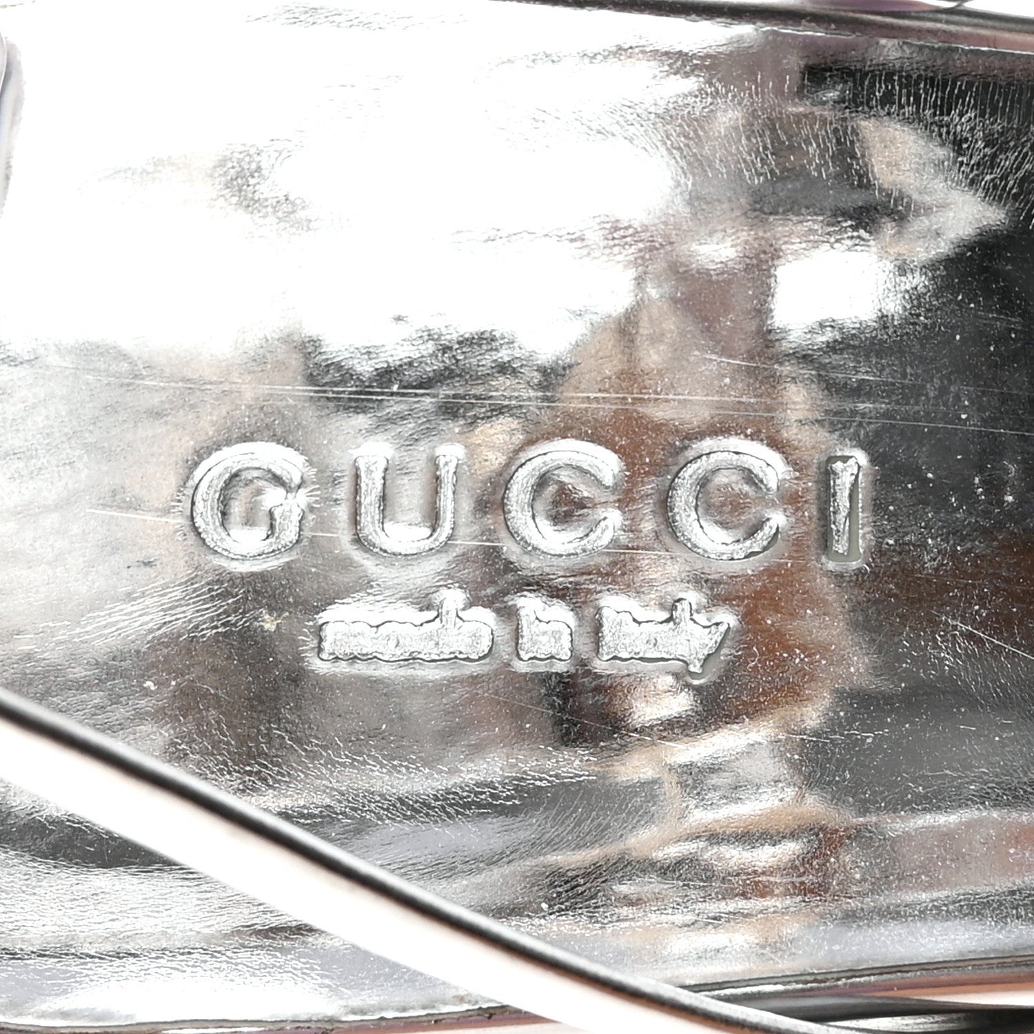 Gucci Metallic Calfskin Interlocking G Strappy Sandals 38 Silver