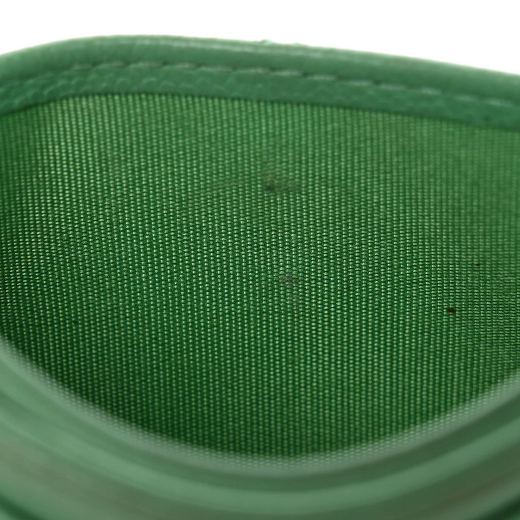 Caviar Quilted Card Holder Green