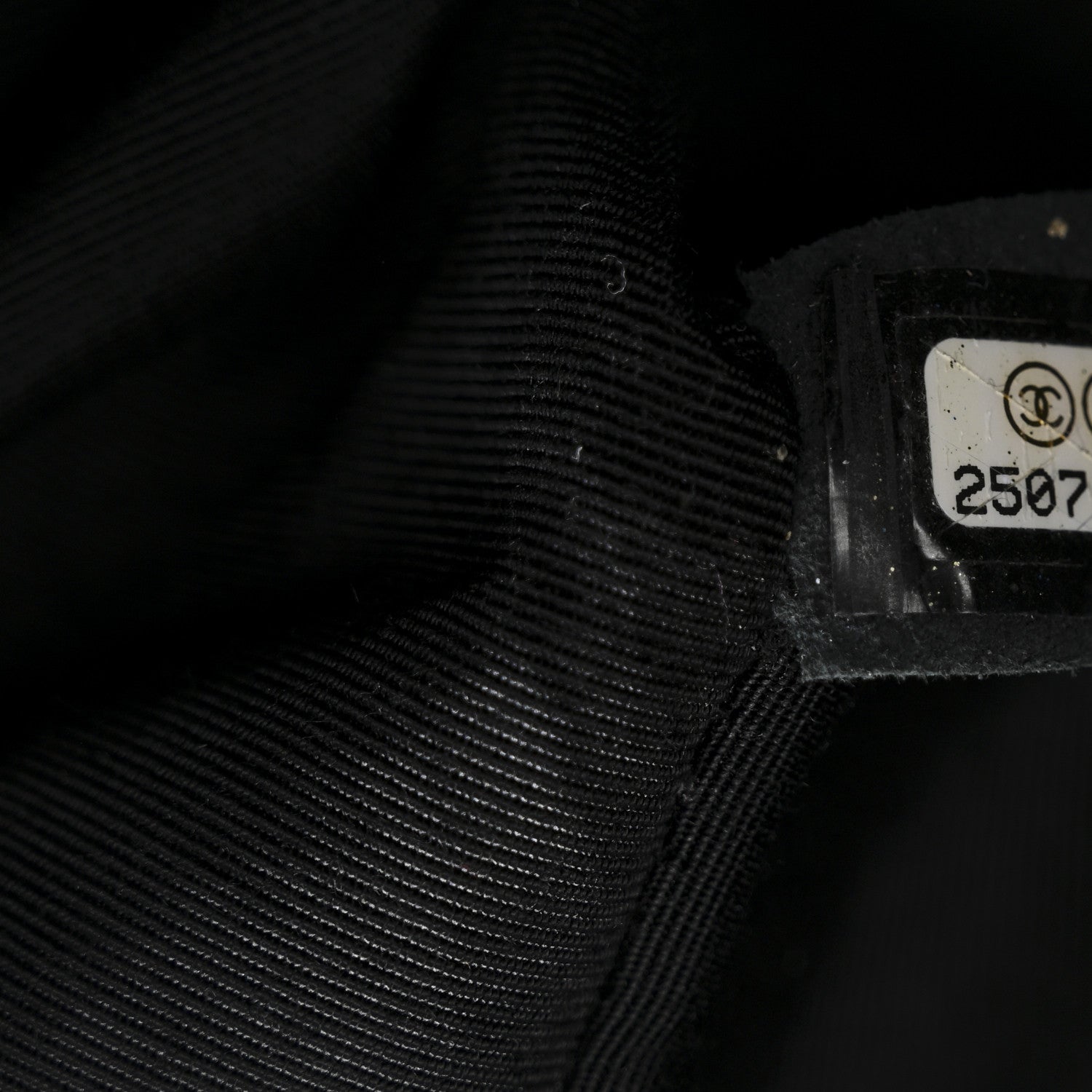 Chanel Calfskin Chevron Quilted New Medium Boy Flap Black