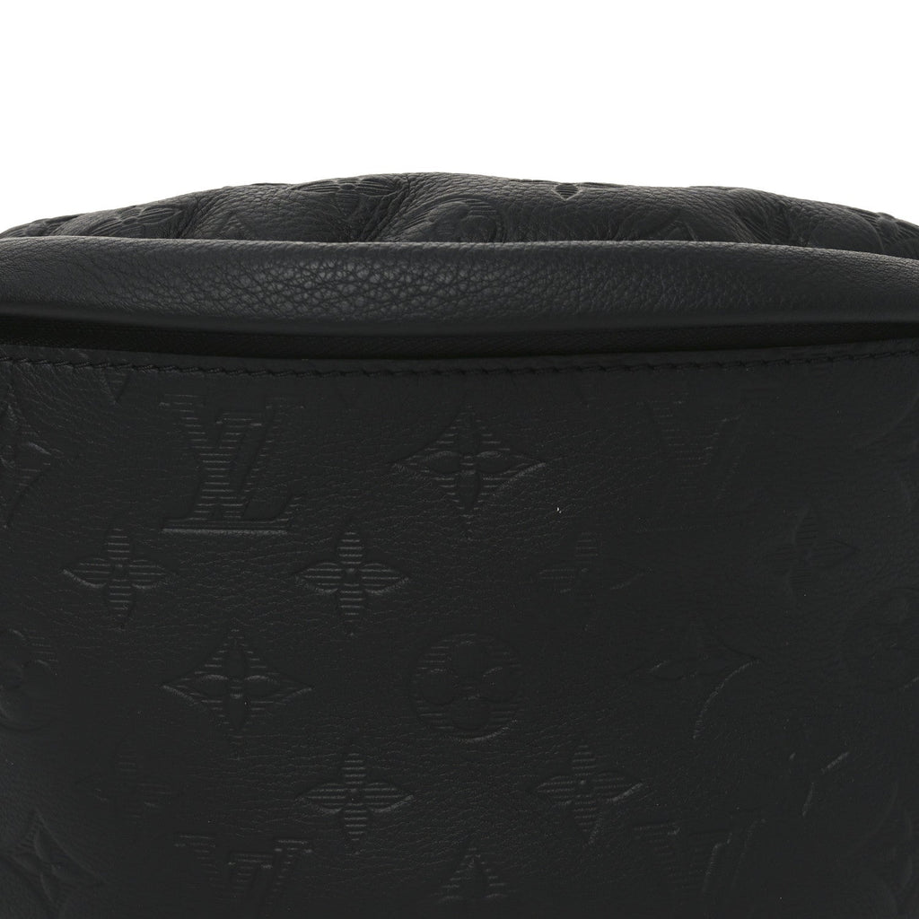 Louis Vuitton Calfskin Monogram Shadow Discovery Bumbag Black