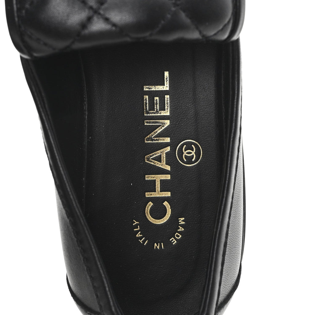 Lambskin Quilted CC Turnlock Loafers 36 Black